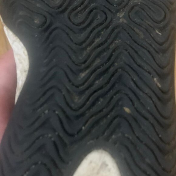 Nike- Kevin Durant- Youth 7- Running Shoes - Picture 4 of 4